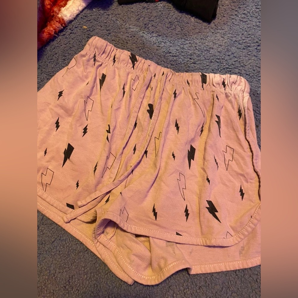 pink lightning bolt comfy shorts!